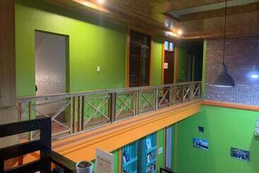 تختخواب و صبحانه Daun Pisang Homestay & Restaurant View Fanxipan