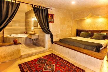 هتل Solin Cave Cappadocia