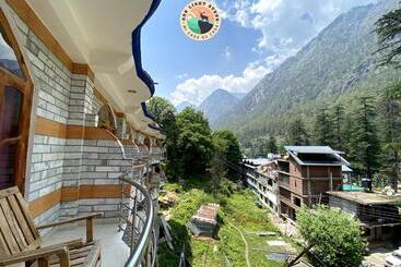 Bhoj Hotel X One Light Stays