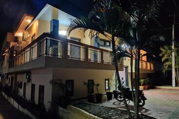 酒店 Ganesh Guest House