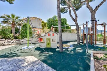 Пансион Villa Fortuna   Apartamentos у Estudios Para Vacaciones Con Piscina Común, Calpe