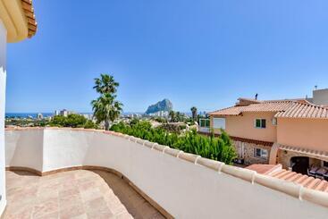 Пансион Villa Fortuna   Apartamentos у Estudios Para Vacaciones Con Piscina Común, Calpe
