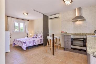 Пансион Villa Fortuna   Apartamentos у Estudios Para Vacaciones Con Piscina Común, Calpe