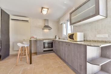 Пансион Villa Fortuna   Apartamentos у Estudios Para Vacaciones Con Piscina Común, Calpe
