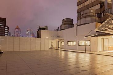 Hi Cozy International Youth Hostel East Nanjing Road & The Bund   Free Coffee And Gym