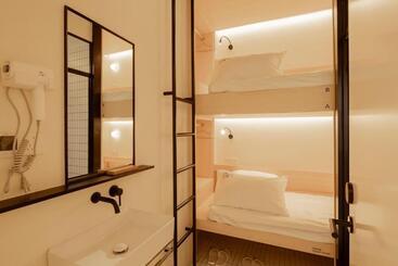 Hi Cozy International Youth Hostel East Nanjing Road & The Bund   Free Coffee And Gym