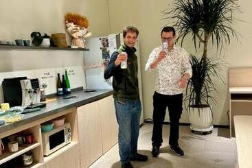 Hi Cozy International Youth Hostel East Nanjing Road & The Bund   Free Coffee And Gym