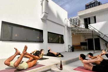 Hi Cozy International Youth Hostel East Nanjing Road & The Bund   Free Coffee And Gym