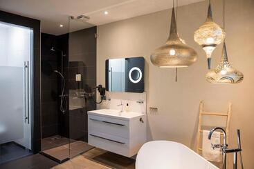 هاستل Boutique Hotel Bed&bos