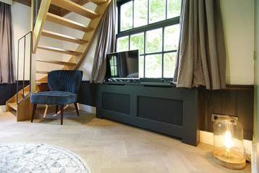 هتل Authentic Farmhouse   De Vergulden Eenhoorn