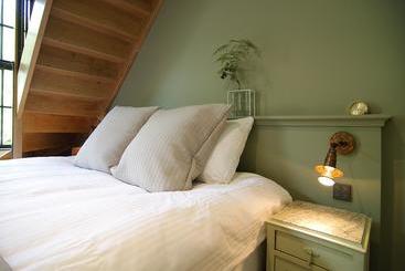 هتل Authentic Farmhouse   De Vergulden Eenhoorn
