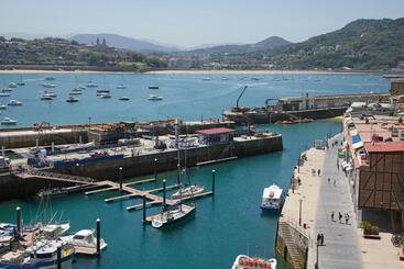 هتل Sansebay