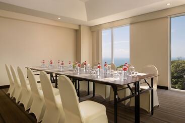 هتل Swissbelinn Luwuk