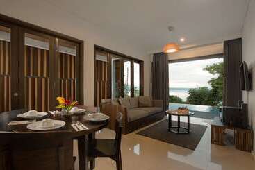 هتل Swissbelinn Luwuk
