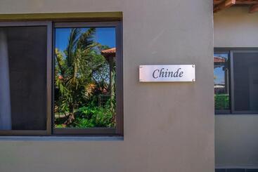 استراحتگاه Ossanzaia Bilene Lodge