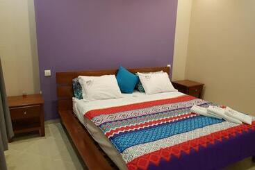 استراحتگاه Ossanzaia Bilene Lodge