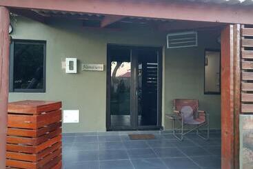 استراحتگاه Ossanzaia Bilene Lodge