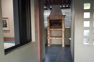 استراحتگاه Ossanzaia Bilene Lodge