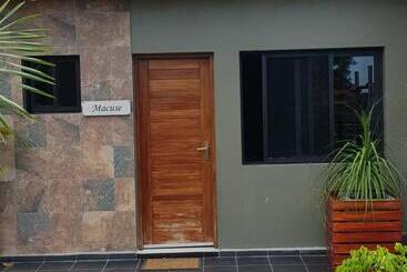 استراحتگاه Ossanzaia Bilene Lodge