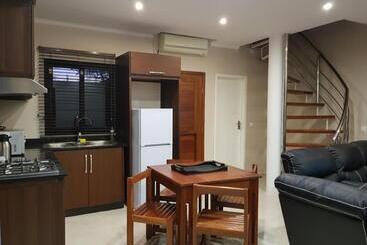 استراحتگاه Ossanzaia Bilene Lodge