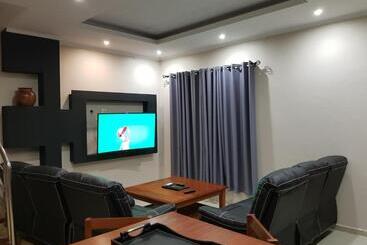 استراحتگاه Ossanzaia Bilene Lodge