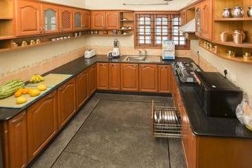 هاستل Zostel Chennai