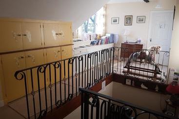 تختخواب و صبحانه Langtoft Manor