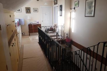 تختخواب و صبحانه Langtoft Manor