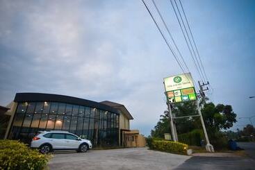 Green Adamas Resort Chumphon