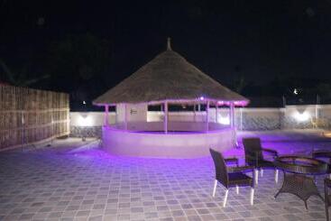 هتل Aenon Suites Oshogbo