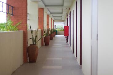 هتل Amata Garden Resort Bagan