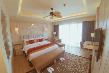 هتل Amata Garden Resort Bagan