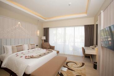 هتل Amata Garden Resort Bagan