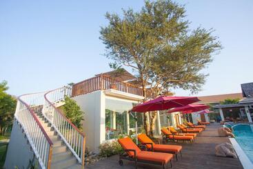 هتل Amata Garden Resort Bagan