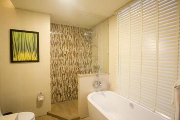 هتل Amata Garden Resort Bagan