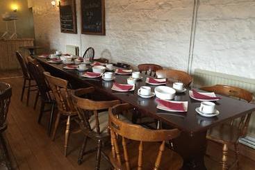 هتل Apple Tree Inn