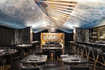 Bisha Hotel Toronto