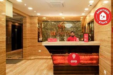هتل Capital O 8565  Golden Palace
