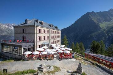 هتل Refuge Du Montenvers