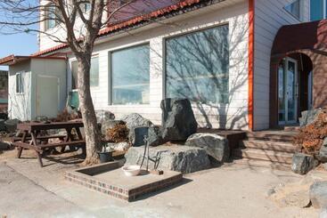 هتل Sunrise Pension
