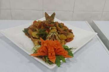 هتل Taw Win Yadanar
