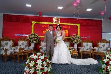 هتل Taw Win Yadanar
