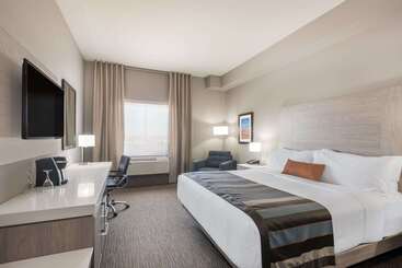 هتل Wingate By Wyndham Dieppe Moncton