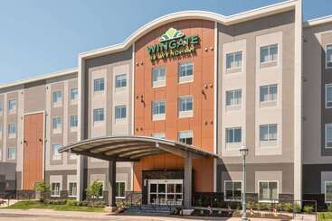 هتل Wingate By Wyndham Dieppe Moncton