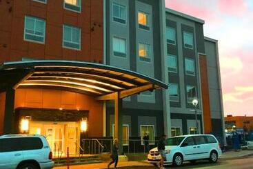 هتل Wingate By Wyndham Dieppe Moncton