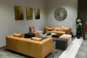 هتل Wingate By Wyndham Dieppe Moncton