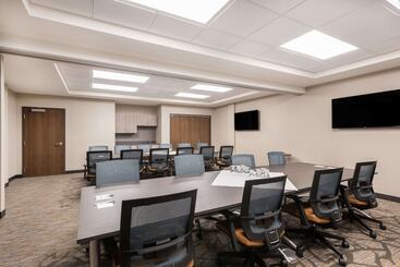هتل Wingate By Wyndham Dieppe Moncton