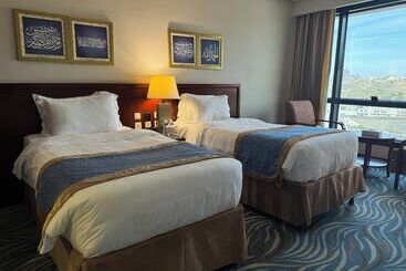 Al Safwah Hotel Tower 3