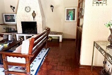 هتل Pousada Casa Dantonia