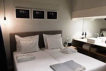 تختخواب و صبحانه Esqina Urban Lodge